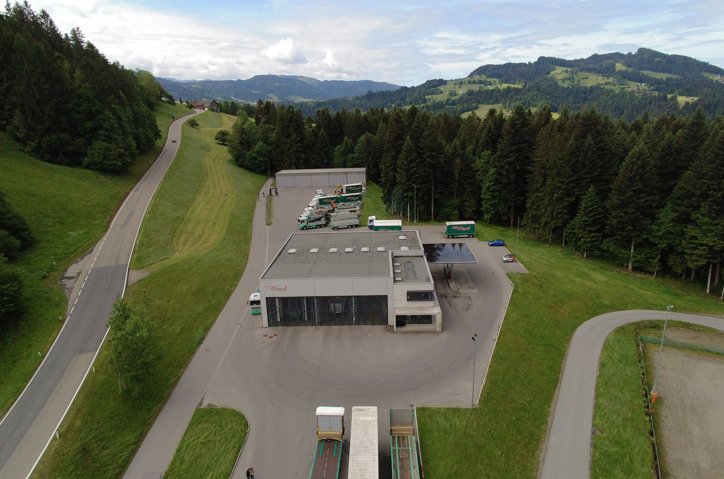 Firmensitz Säge Doren Firmengebäude von oben